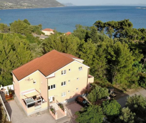 Apartments Villa Rea